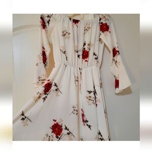 Floral Spring Dress Size 4, Small, beautiful lightweight and flowing.